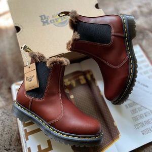 Dr. Martens 2976 Leonore Faux Fur Lined Chelsea Boots